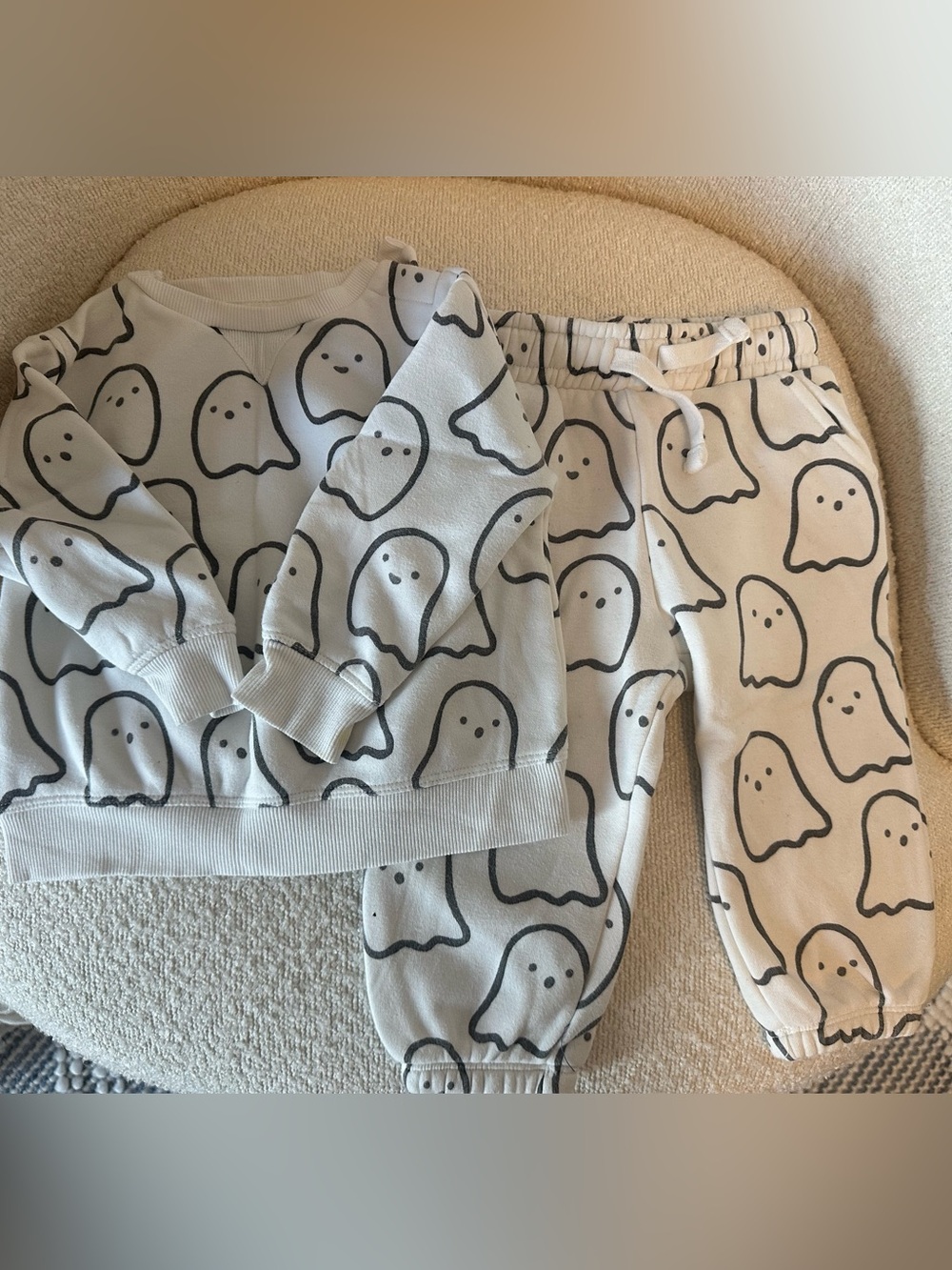 Ghost Print Sweatshirt and Joggers Set - White